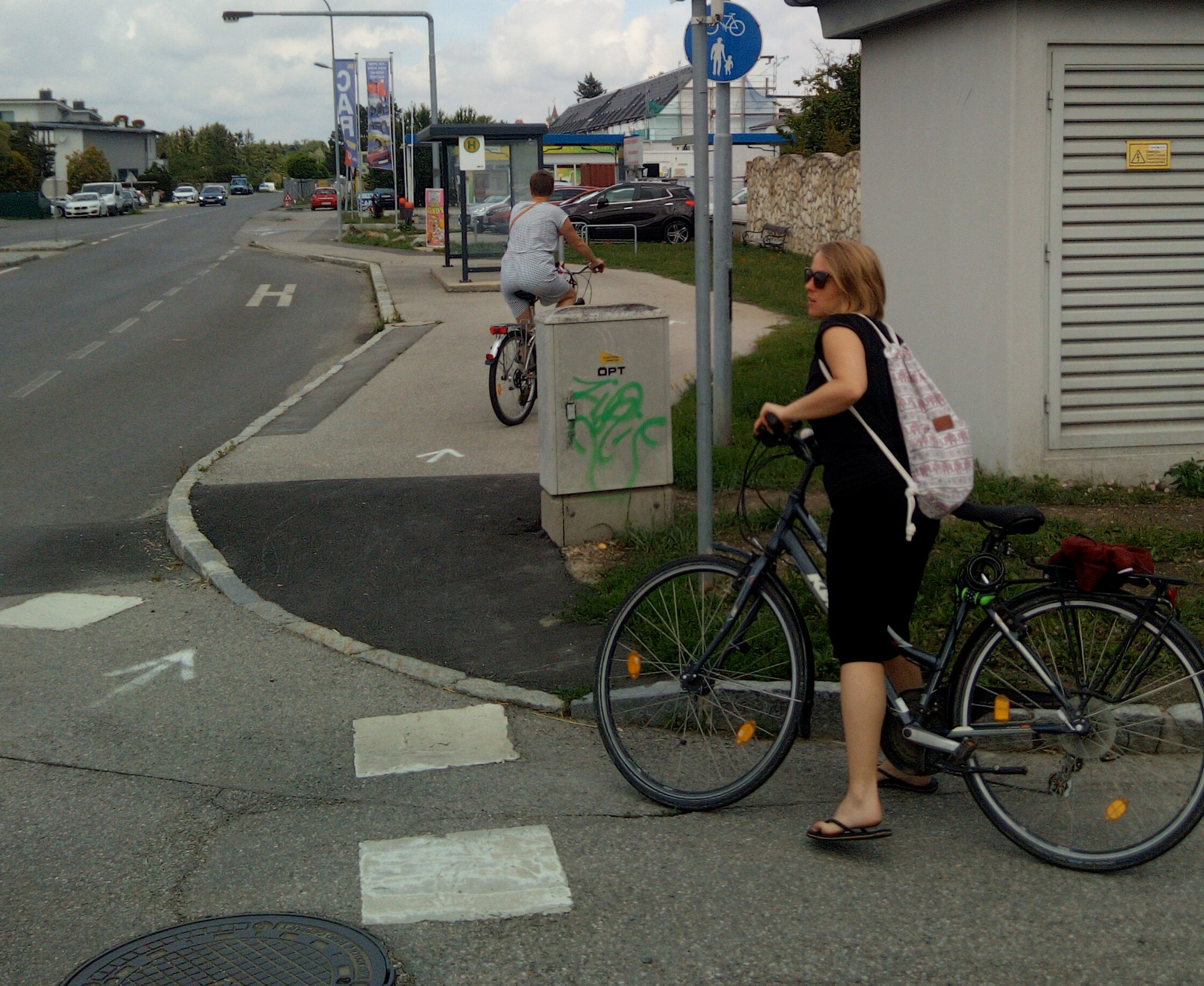 Radweg Entlag Der B16 Gefahrenstelle Für RadfahrerInnen - Radlobby ...