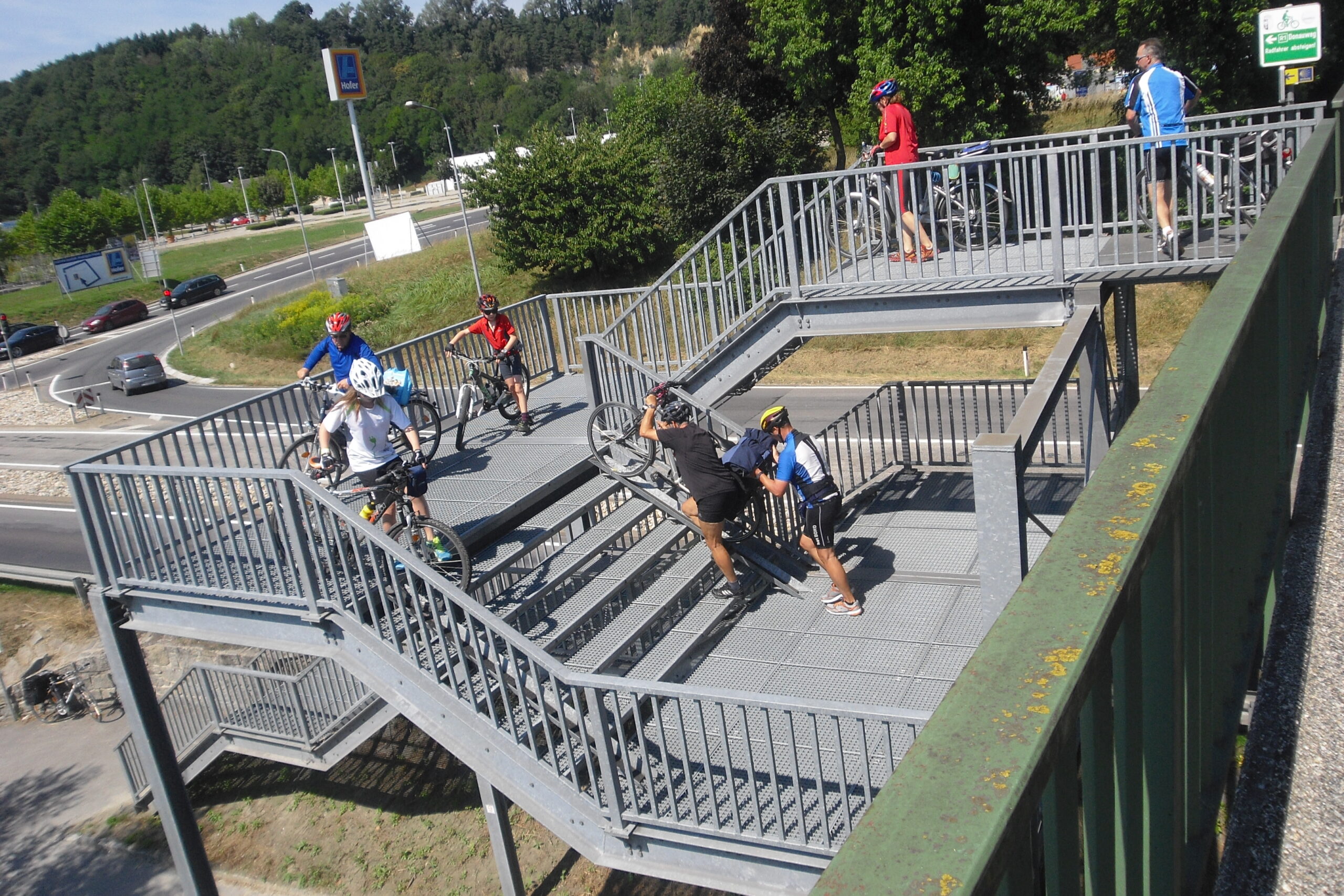 Anbindung Radwegverbindungen zur Bestandsbrücke